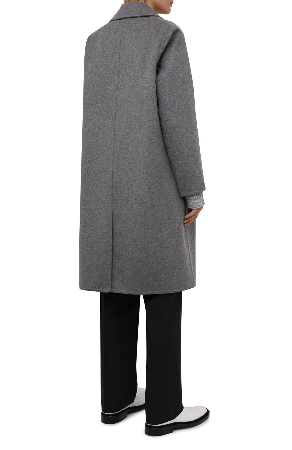 Пальто VINCE серого цвета по цене 96950 руб., арт. VS92091304, фото 4 Пальто VINCE, арт. VS92091304, фото 4