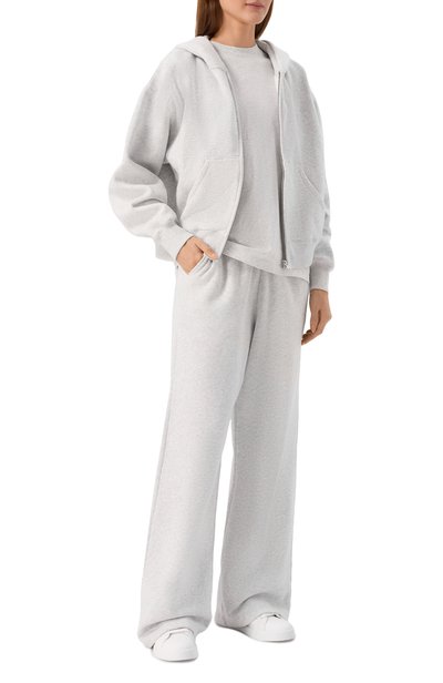 Хлопковые брюки SPORTY AND RICH светло-серого цвета по цене 27150 руб., арт. PA08284300GY03, фото 2 Хлопковые брюки SPORTY AND RICH, арт. PA08284300GY03, фото 2