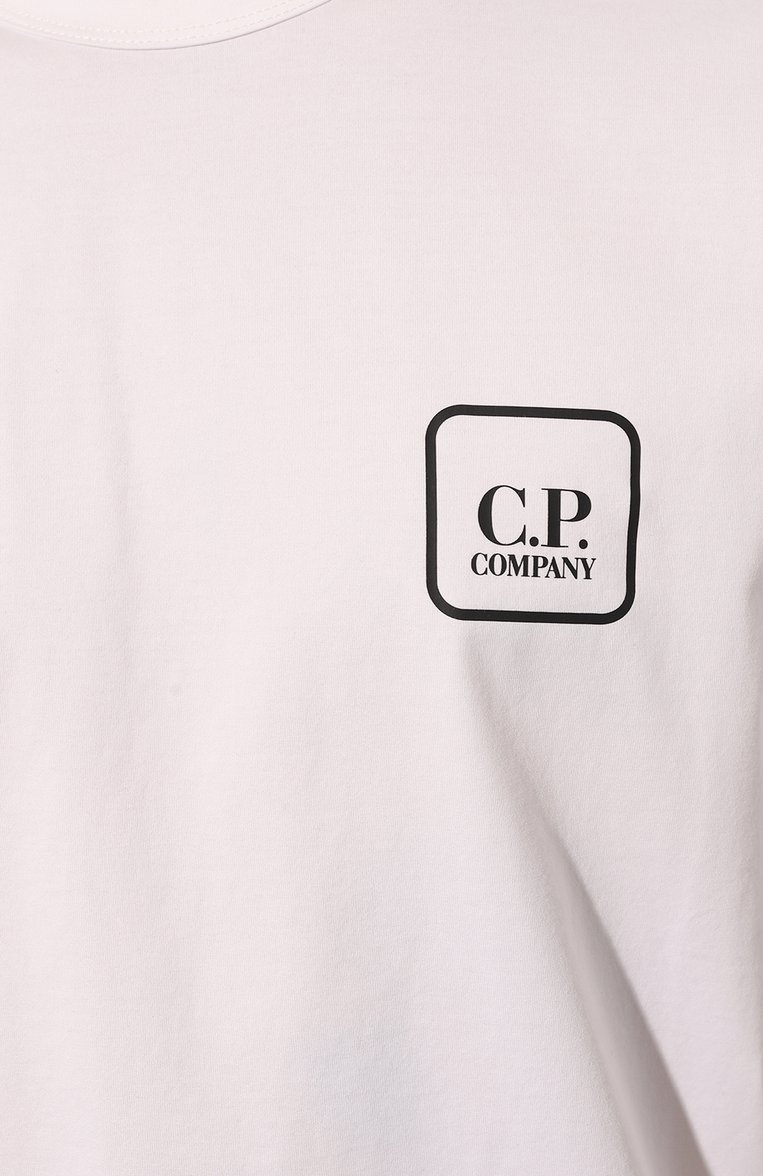 Мужская хлопковая футболка C.P. COMPANY белого цвета, арт. 16CLTS046A006370W | Фото 5 (Рукава: Короткие; Драгоценные камни: Проставлено; Материал внешний: Хлопок; Материал сплава: Проставлено; Длина (для топов): Стандартные; Принт: С принтом; Стили: Кэжуэл; Мужское Кросс-КТ: Футболка-одежда; Кросс-КТ: Джерси)