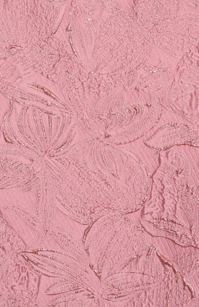 Платье DOLCE & GABBANA темно-розового цвета по цене 84100 руб., арт. L54DP2/HJMR0_001, фото 3 Платье DOLCE & GABBANA, арт. L54DP2/HJMR0_001, фото 3