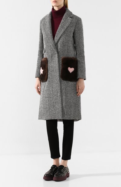 Пальто AVA ADORE черно-белого цвета по цене 115500 руб., арт. DIANA/19 AA FW19, фото 3 Пальто AVA ADORE, арт. DIANA/19 AA FW19, фото 3