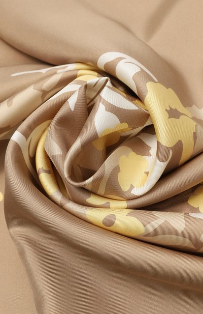 Шелковый платок BURBERRY бежевого цвета по цене 69300 руб., арт. 8125638, фото 3 Шелковый платок BURBERRY, арт. 8125638, фото 3