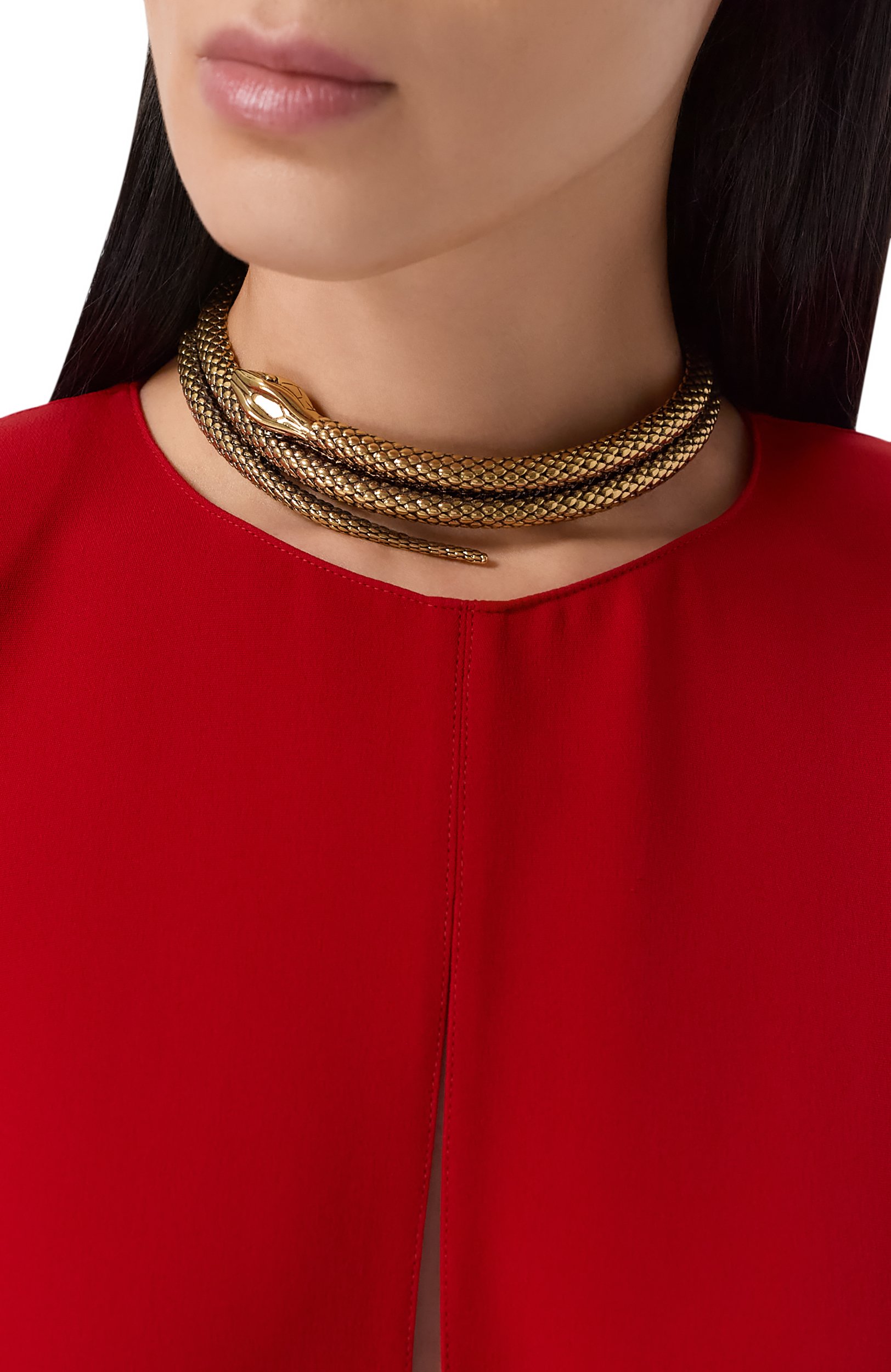 Колье CHLOÉ золотого цвета по цене 136500 руб., арт. CHC24WF071CB7, фото 2 Колье CHLOÉ, арт. CHC24WF071CB7, фото 2