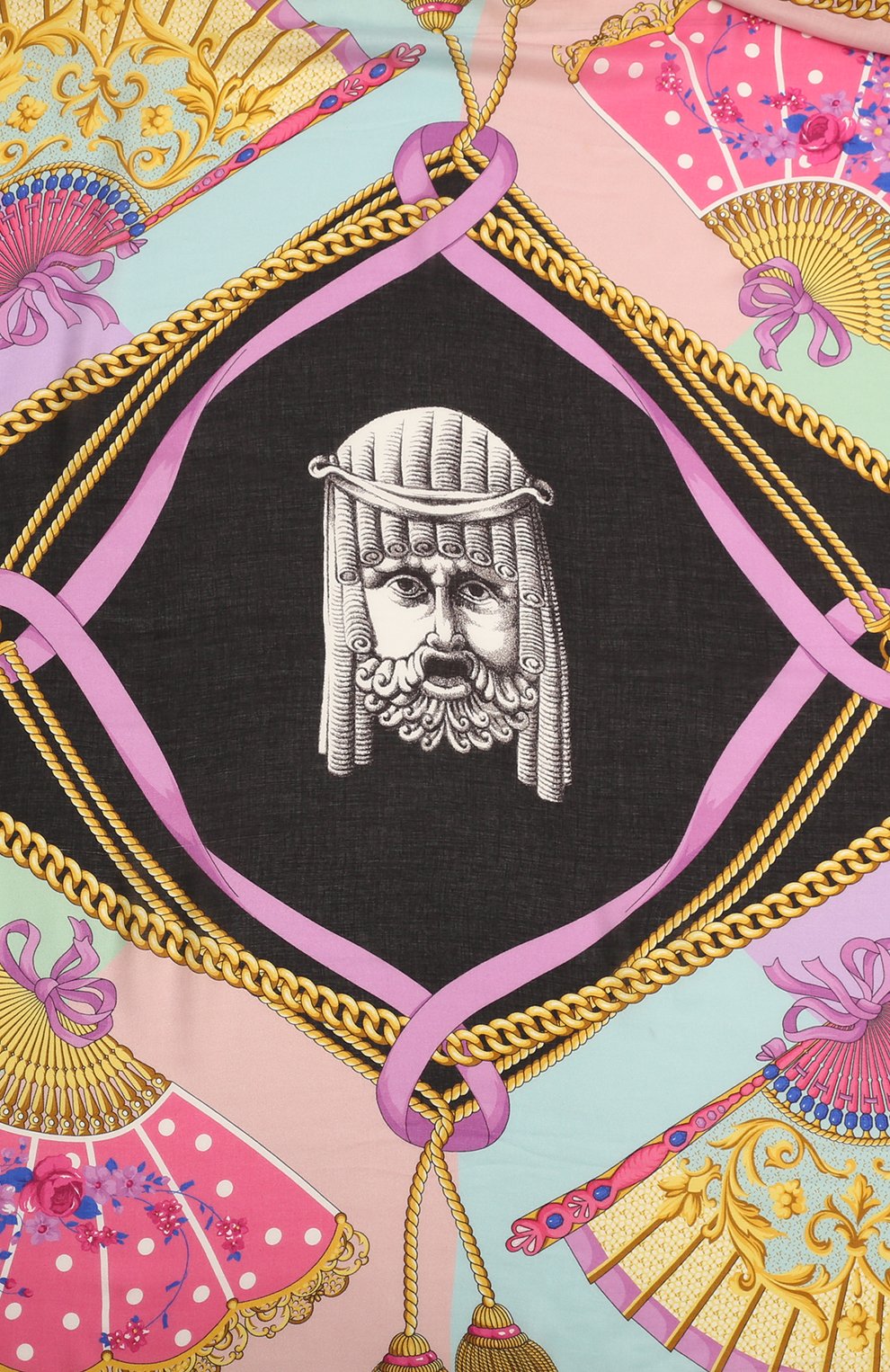 Шарф VERSACE разноцветного цвета по цене 46750 руб., арт. 1001599_1A04539, фото 4 Шарф VERSACE, арт. 1001599_1A04539, фото 4