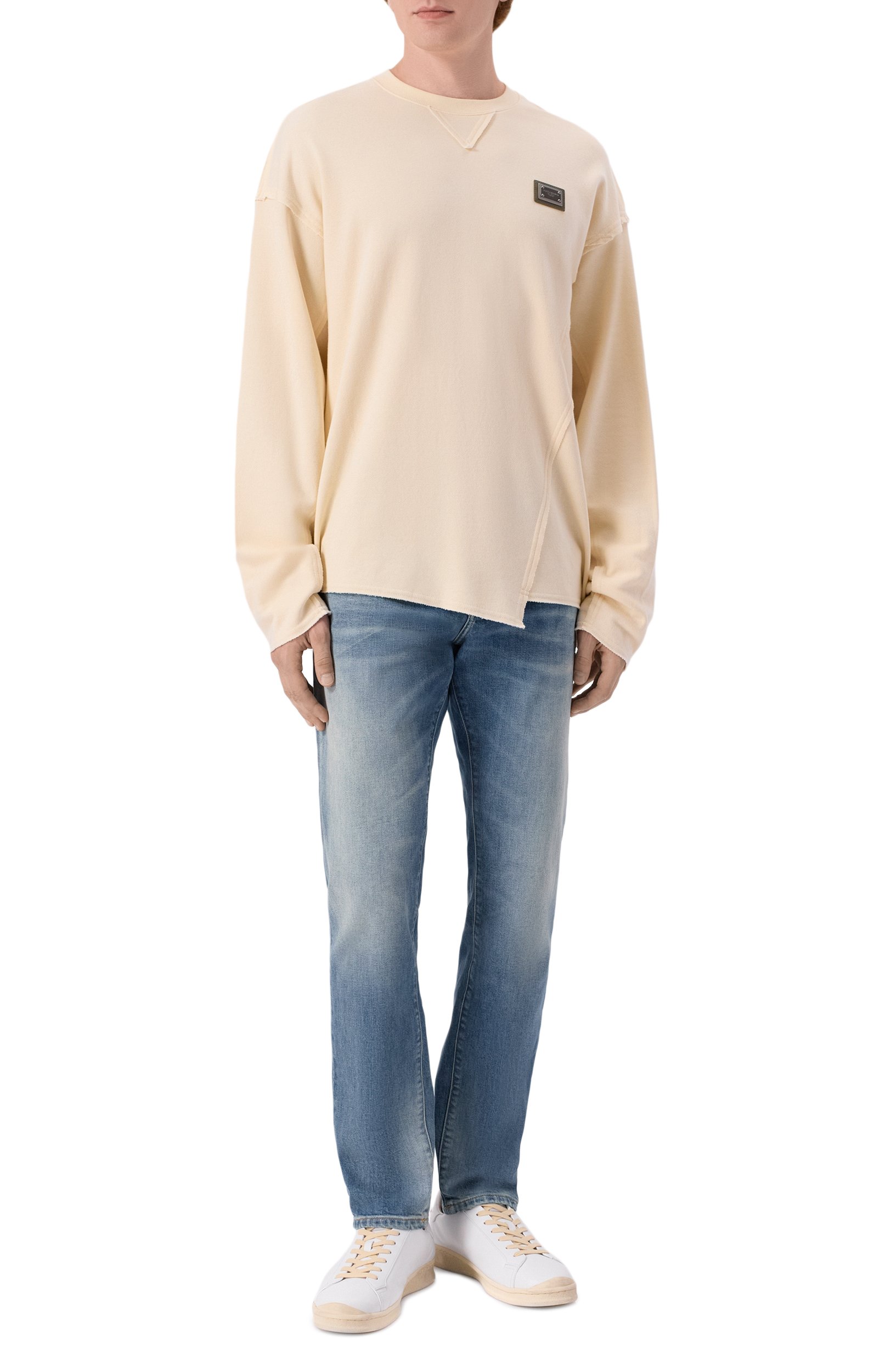 Джинсы slim DOLCE & GABBANA синего цвета по цене 89950 руб., арт. GY07CD/G8P04, фото 2 Джинсы slim DOLCE & GABBANA, арт. GY07CD/G8P04, фото 2