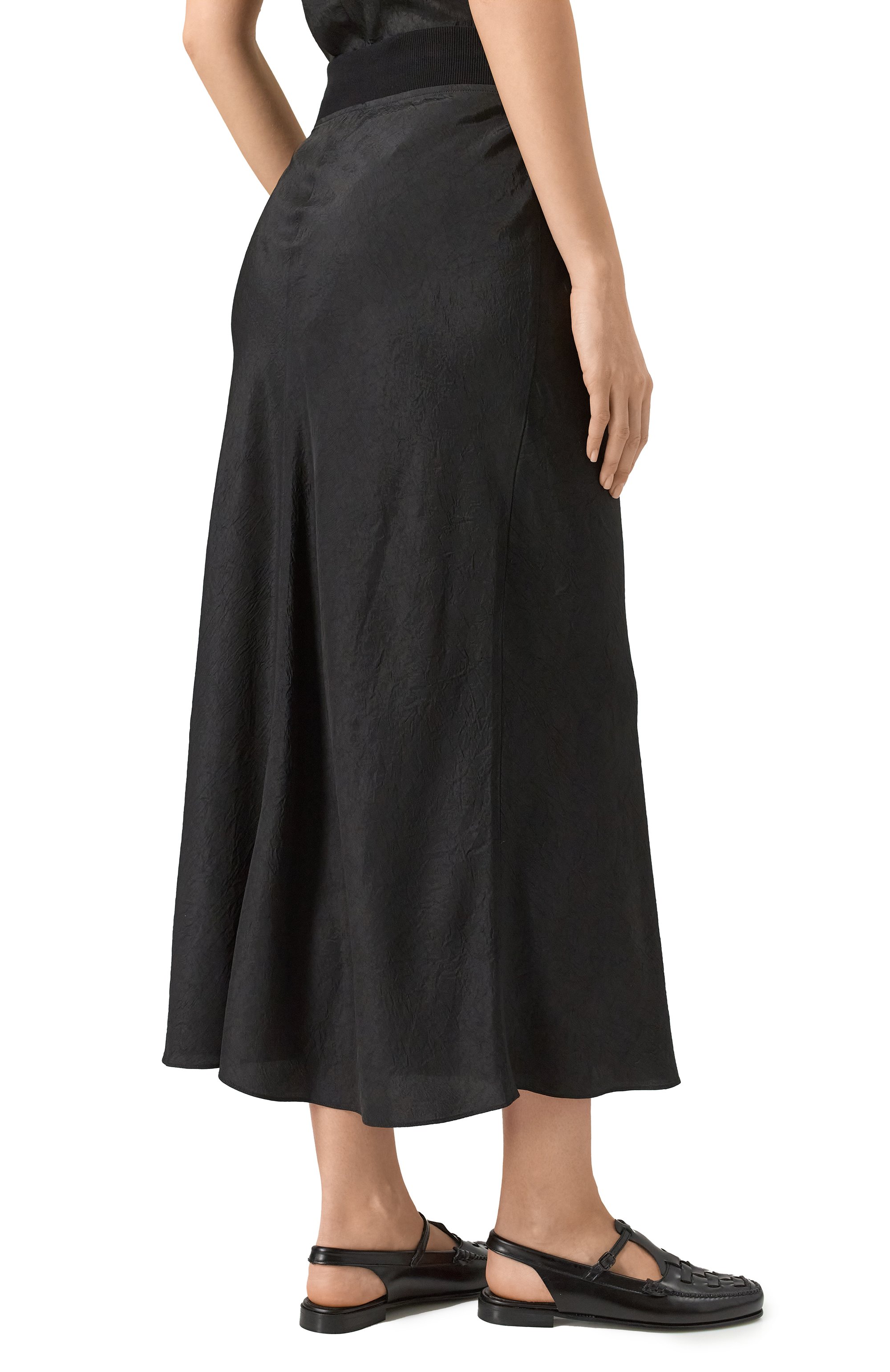 Юбка YUZEFI черного цвета по цене 36500 руб., арт. YUZRS25-RW-SK09-01, фото 4 Юбка YUZEFI, арт. YUZRS25-RW-SK09-01, фото 4