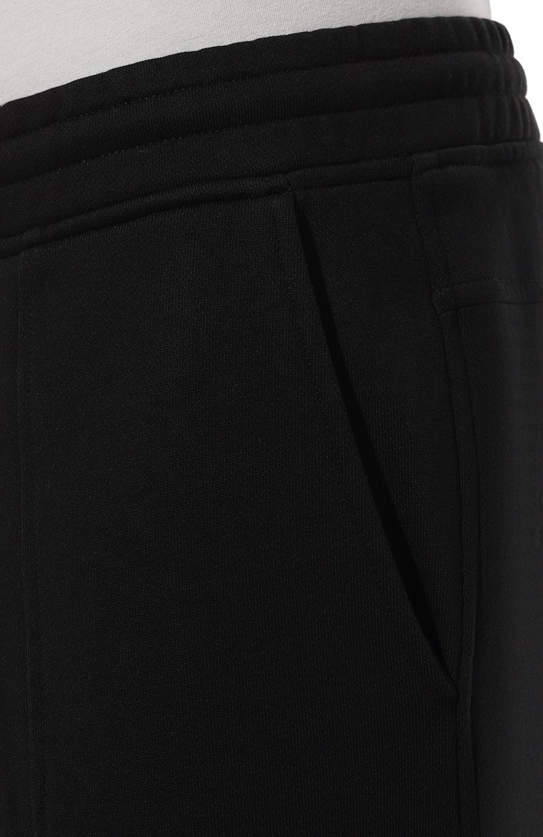 Мужские хлопковые брюки-карго HUGO черного цвета, арт. 50496437 | Фото 5 (Силуэт М (брюки): Карго; Длина (брюки, джинсы): Стандартные; Случай: Повседневный; Материал сплава: Проставлено; Материал внешний: Хлопок; Драгоценные камни: Проставлено; Стили: Кэжуэл)