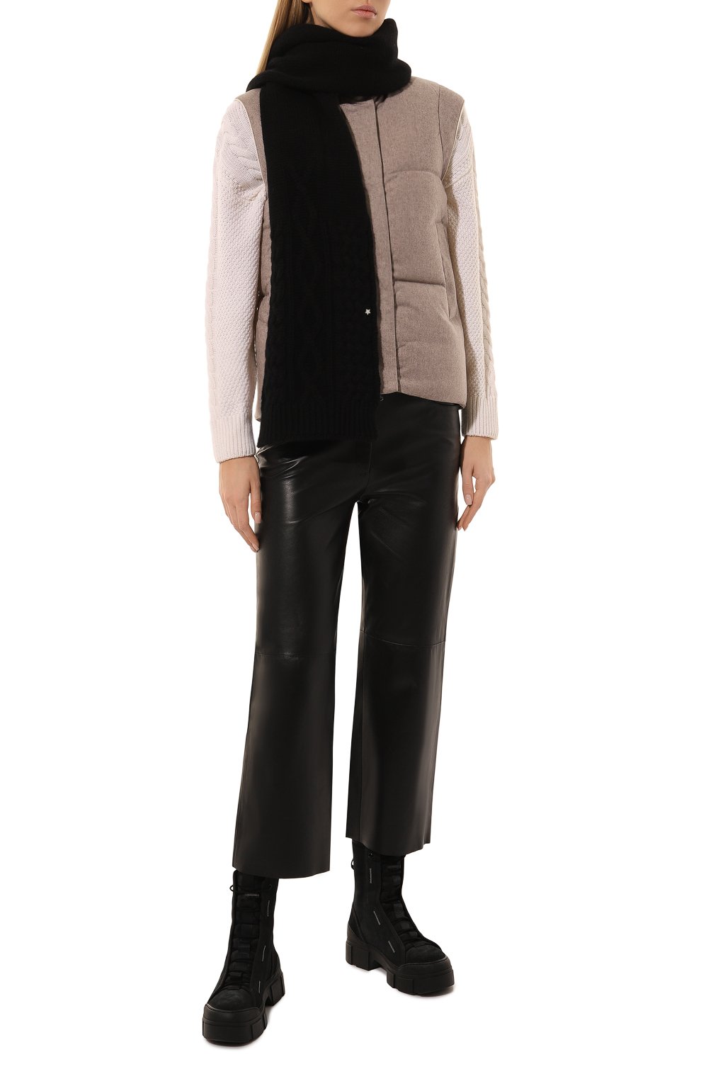 Кашемировый шарф LORENA ANTONIAZZI черного цвета по цене 58600 руб., арт. I24253SP49A/9999, фото 3 Кашемировый шарф LORENA ANTONIAZZI, арт. I24253SP49A/9999, фото 3