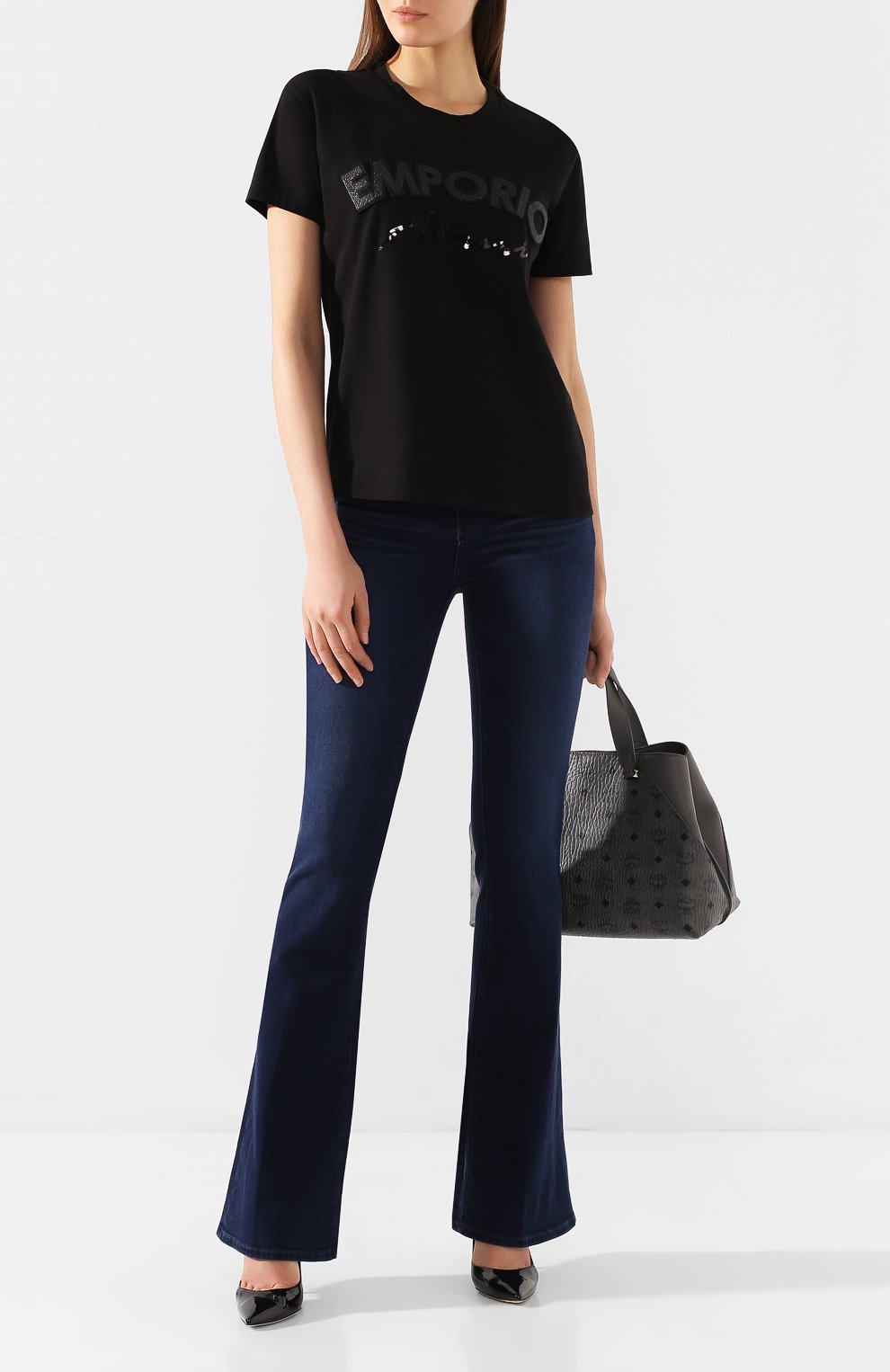 Хлопковая футболка EMPORIO ARMANI черного цвета по цене 12200 руб., арт. 6G2T6D/2JQAZ, фото 2 Хлопковая футболка EMPORIO ARMANI, арт. 6G2T6D/2JQAZ, фото 2