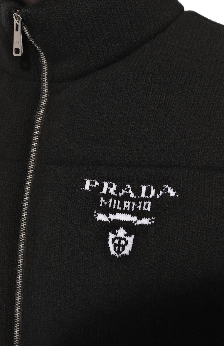 Мужская пуховик из шерсти и кашемира PRADA черного цвета, арт. SGC020-10PH-F0002-212 | Фото 5 (Длина (верхняя одежда): Короткие; Рукава: Длинные; Материал внешний: Шерсть, Кашемир; Материал утеплителя: Пух и перо; Мужское Кросс-КТ: шерсть и кашемир, пуховик-короткий; Стили: Кэжуэл; Драгоценные камни: Проставлено; Материал сплава: Проставлено)