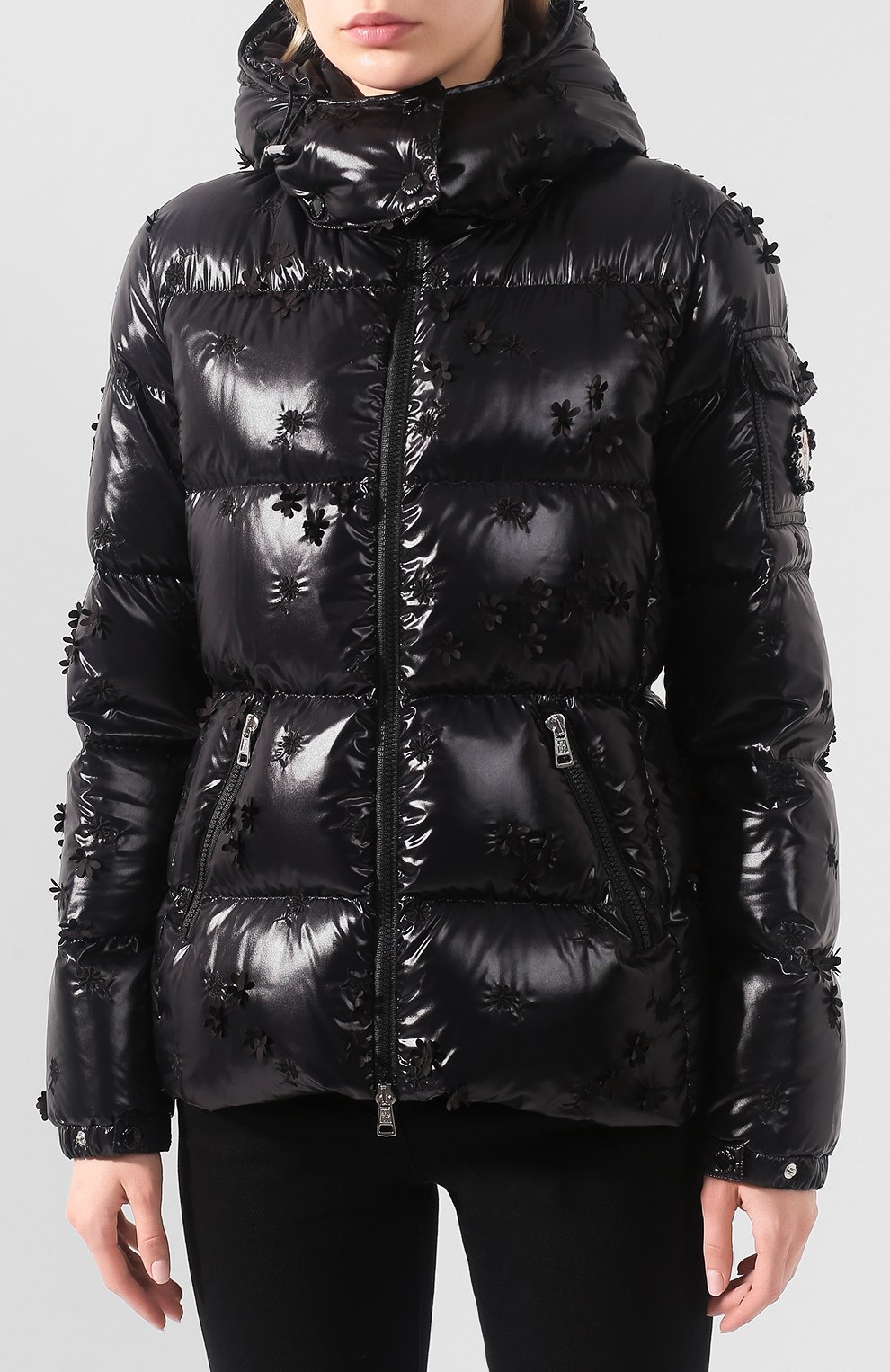 Пуховик 4 moncler simone rocha MONCLER GENIUS черного цвета по цене 187500 руб., арт. F1-09W-1A510-00-6899N, фото 3 Пуховик 4 moncler simone rocha MONCLER GENIUS, арт. F1-09W-1A510-00-6899N, фото 3