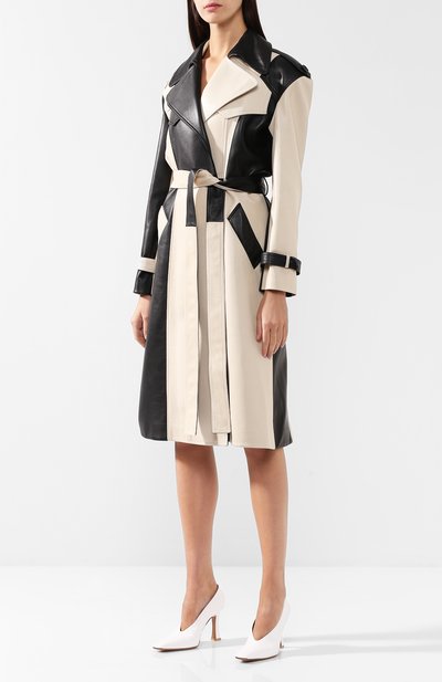 Кожаное пальто с поясом CELINE черно-белого цвета по цене 779000 руб., арт. 28W71413A, фото 3 Кожаное пальто с поясом CELINE, арт. 28W71413A, фото 3