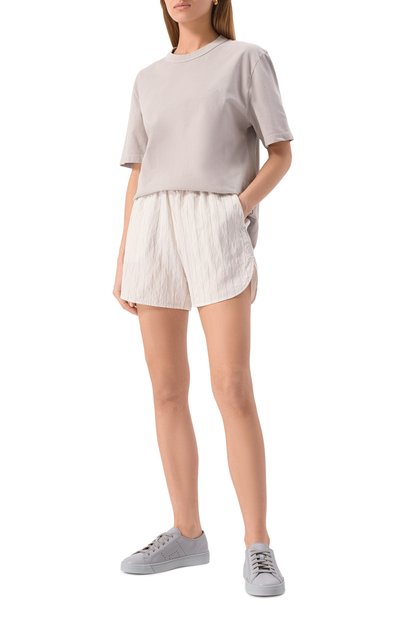 Шорты JACOB COHEN белого цвета по цене 46100 руб., арт. 25E P/JDM_N0019 001 T767A RW, фото 2 Шорты JACOB COHEN, арт. 25E P/JDM_N0019 001 T767A RW, фото 2