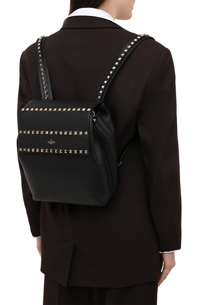 Рюкзак rockstud VALENTINO черного цвета по цене 231000 руб., арт. VW2B0H60/YRK, фото 5 Рюкзак rockstud VALENTINO, арт. VW2B0H60/YRK, фото 5