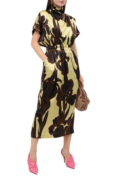 Шелковое платье DRIES VAN NOTEN желтого цвета по цене 136500 руб., арт. 202-38661-1135, фото 2 Шелковое платье DRIES VAN NOTEN, арт. 202-38661-1135, фото 2