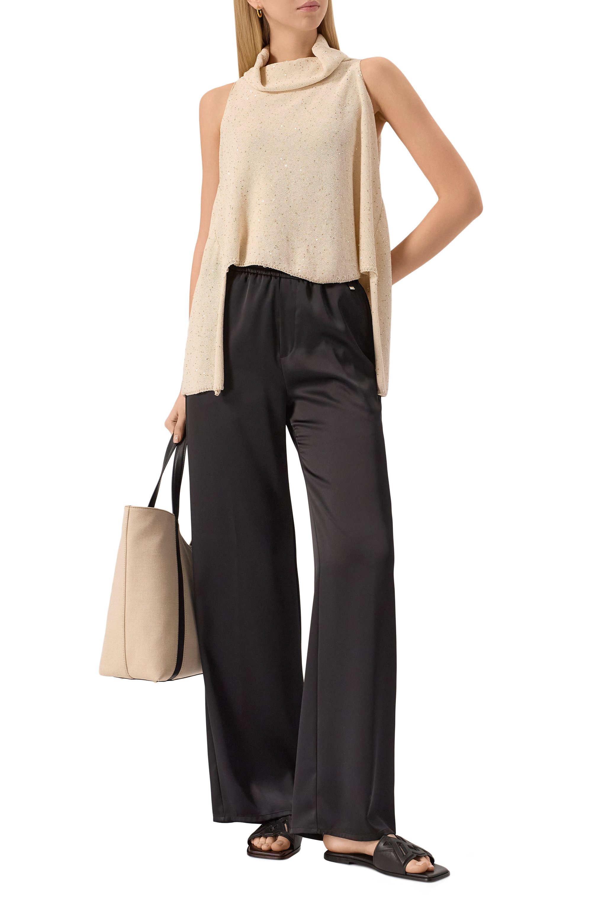 Хлопковый топ LORENA ANTONIAZZI кремового цвета по цене 69350 руб., арт. P25124MJ38A/3049, фото 2 Хлопковый топ LORENA ANTONIAZZI, арт. P25124MJ38A/3049, фото 2