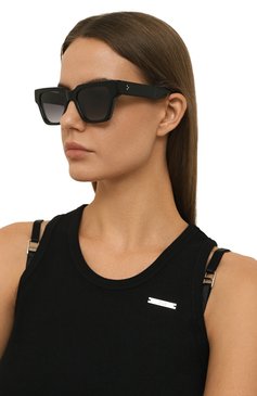 Женские солнцезащитные очки G.O.D. EYEWEAR черного цвета, арт. THIRTY FIVE BLACK/GRAD GREY | Фото 2 (Региональные ограничения белый список (Axapta Mercury): Не проставлено; Нос: Не проставлено; Материал: Пластик; Тип очков: С/з; Очки форма: Квадратные; Оптика Гендер: оптика-женское)