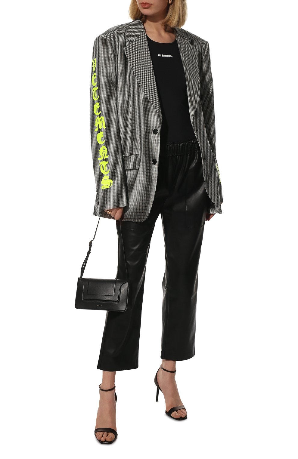 Шерстяной жакет VETEMENTS серого цвета по цене 284500 руб., арт. UE52JA400G 1208/W, фото 2 Шерстяной жакет VETEMENTS, арт. UE52JA400G 1208/W, фото 2