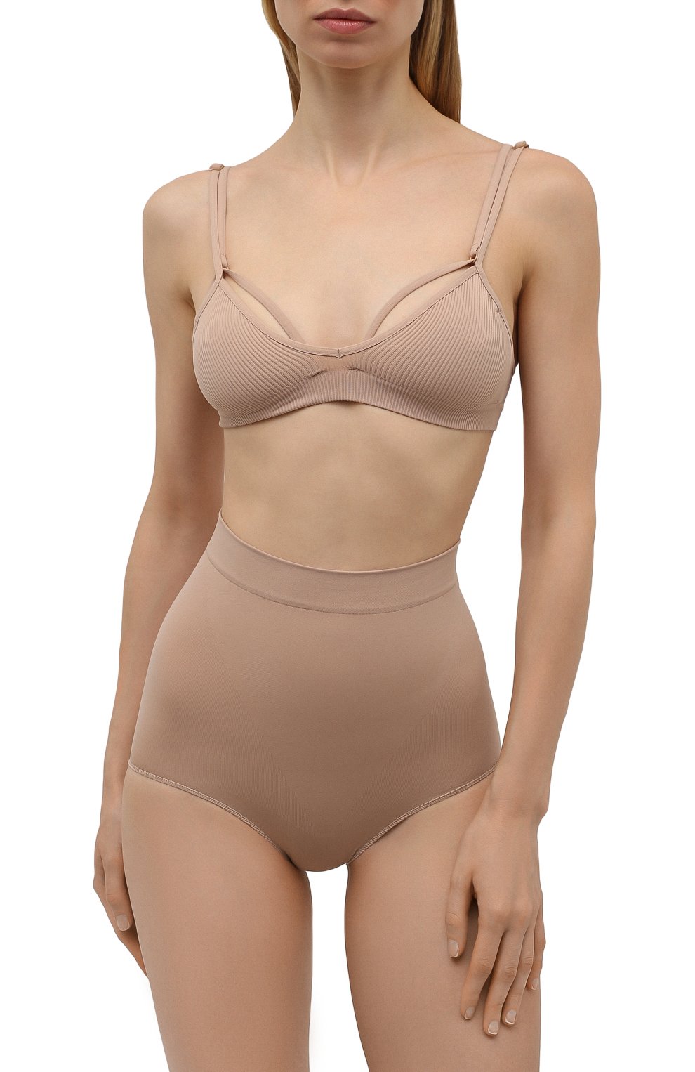 Трусы-кюлоты с завышенной талией ANDREADAMO светло-бежевого цвета по цене 4750 руб., арт. ADFW21GP05015475, фото 2 Трусы-кюлоты с завышенной талией ANDREADAMO, арт. ADFW21GP05015475, фото 2