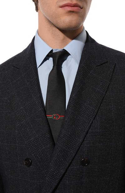 Шелковый галстук GUCCI черного цвета по цене 28800 руб., арт. 677884 4E002, фото 2 Шелковый галстук GUCCI, арт. 677884 4E002, фото 2