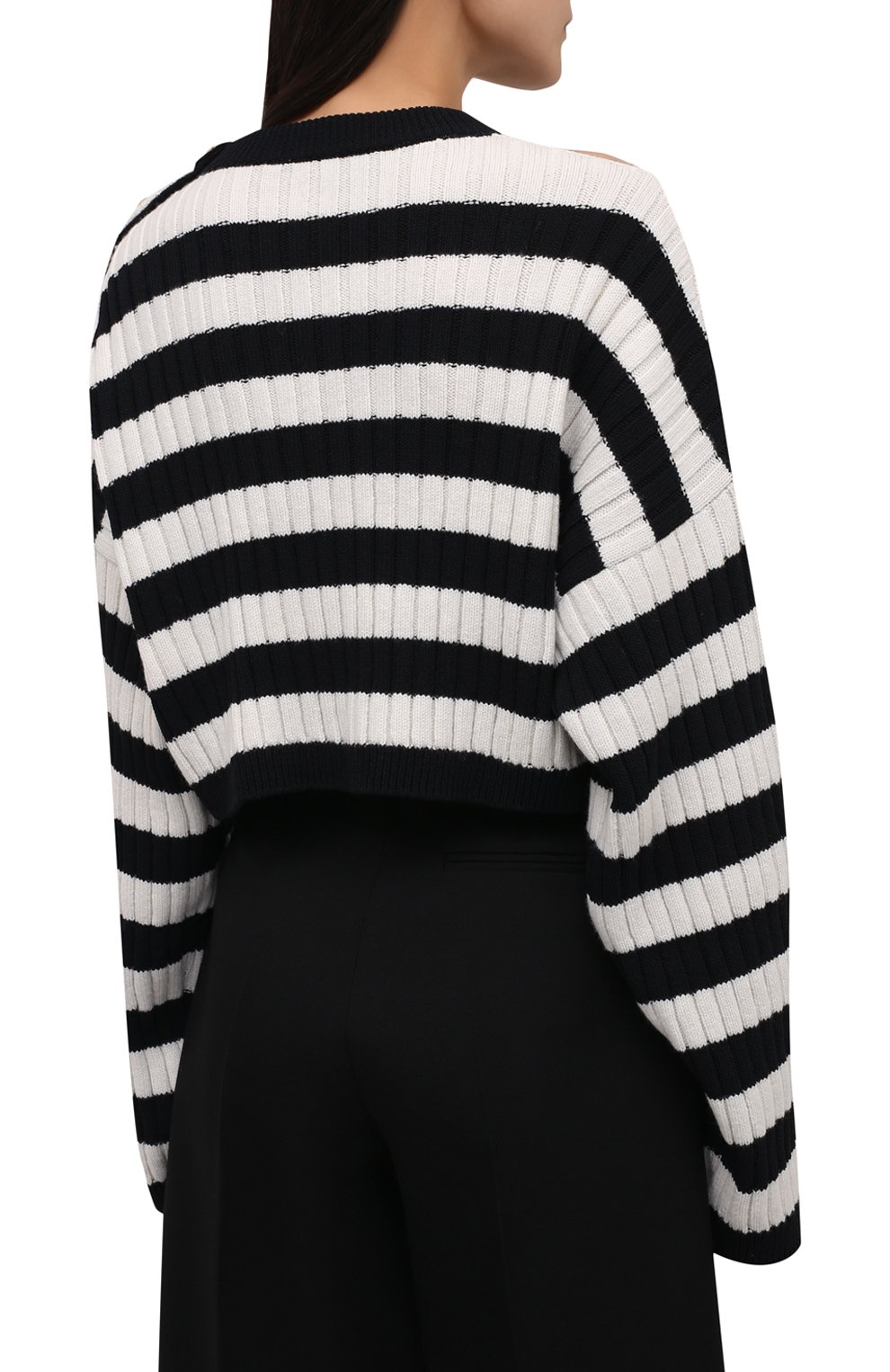 Шерстяной свитер BALMAIN черно-белого цвета по цене 118500 руб., арт. WF0KA030/K317, фото 4 Шерстяной свитер BALMAIN, арт. WF0KA030/K317, фото 4