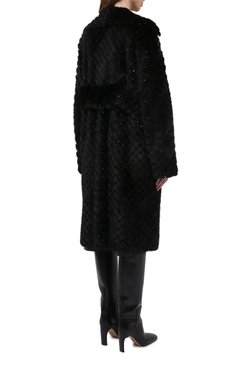 Женская шуба из норки VALENTINO черного цвета, арт. QF3FA5701SF | Фото 4 (Рукава: Длинные; Статус проверки: Проверена категория, Проверено; Длина (верхняя одежда): До колена; Материал внешний: Натуральный мех; Женское Кросс-КТ: Мех; Стили: Классический; Кросс-КТ: Куртка)