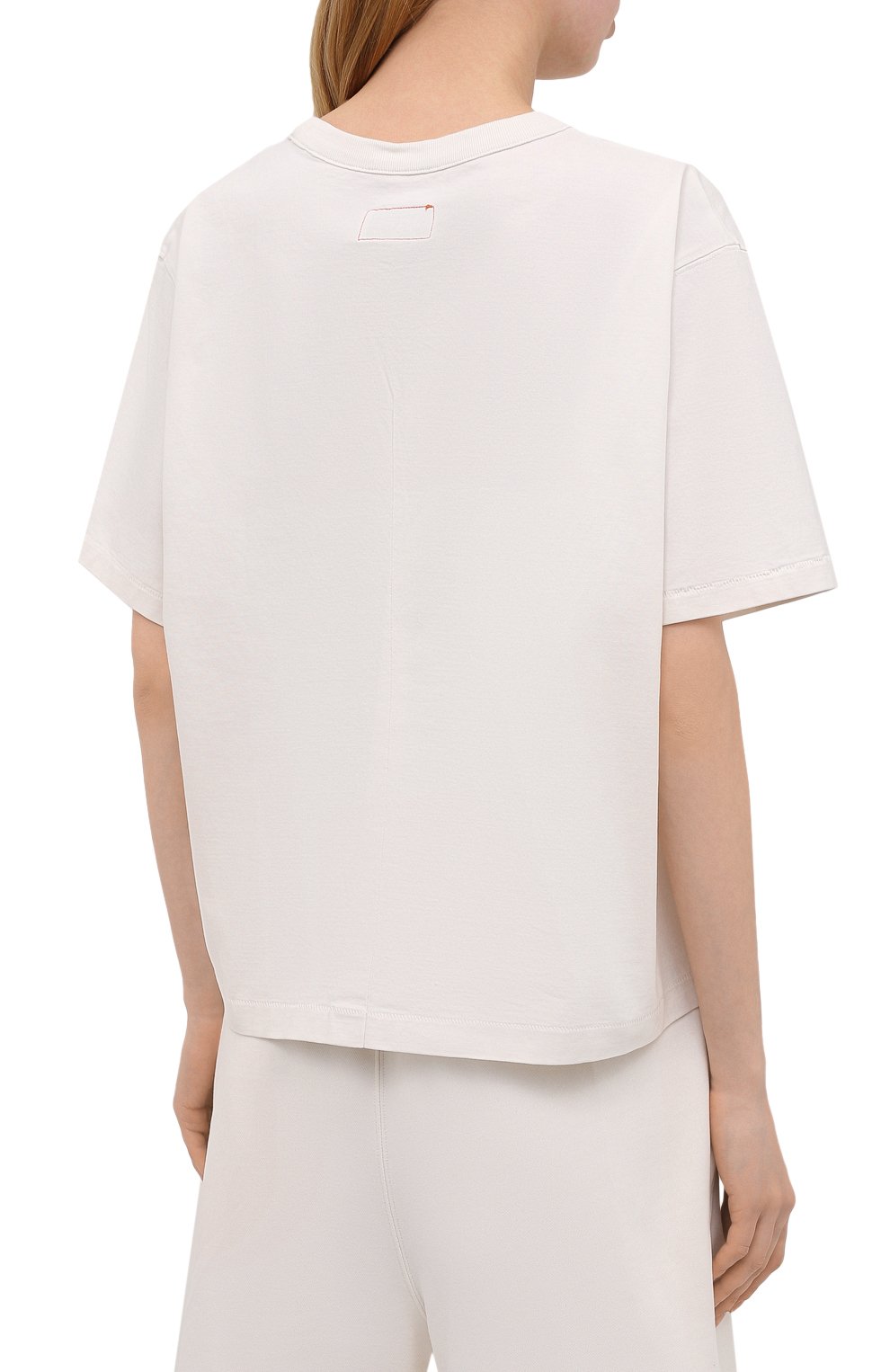 Хлопковая футболка CALVIN KLEIN JEANS кремового цвета по цене 12550 руб., арт. K20K203539, фото 4 Хлопковая футболка CALVIN KLEIN JEANS, арт. K20K203539, фото 4