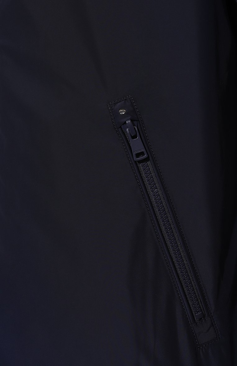 Мужская куртка BOGNER синего цвета, арт. 38308863 | Фото 5 (Кросс-КТ: Куртка, Ветровка; Рукава: Длинные; Материал внешний: Синтетический материал; Материал сплава: Проставлено; Материал подклада: Синтетический материал; Драгоценные камни: Проставлено; Длина (верхняя одежда): Короткие; Стили: Кэжуэл)