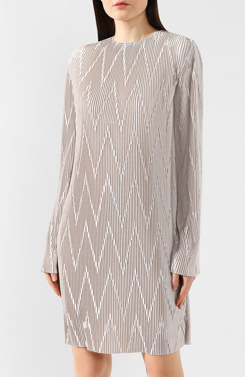 Плиссированное платье GIVENCHY серого цвета по цене 97200 руб., арт. BW20G33Z1D, фото 3 Плиссированное платье GIVENCHY, арт. BW20G33Z1D, фото 3