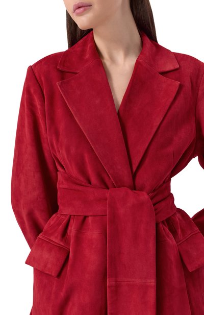 Замшевое пальто JACOB LEE красного цвета по цене 680500 руб., арт. WLC20122AW25NR, фото 4 Замшевое пальто JACOB LEE, арт. WLC20122AW25NR, фото 4