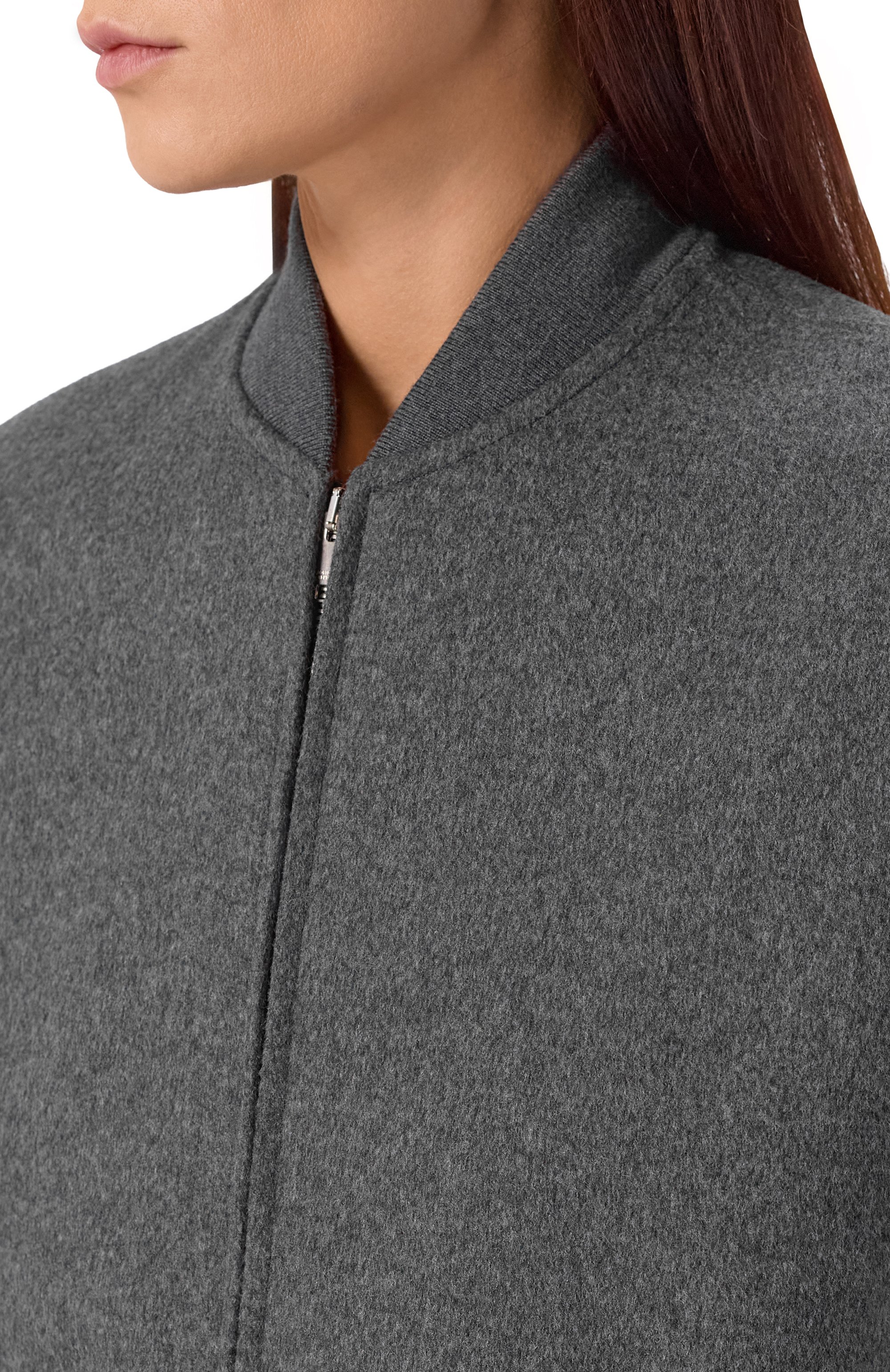 Шерстяной жилет BOTTEGA VENETA серого цвета по цене 277500 руб., арт. 834990/V4CB0, фото 5 Шерстяной жилет BOTTEGA VENETA, арт. 834990/V4CB0, фото 5