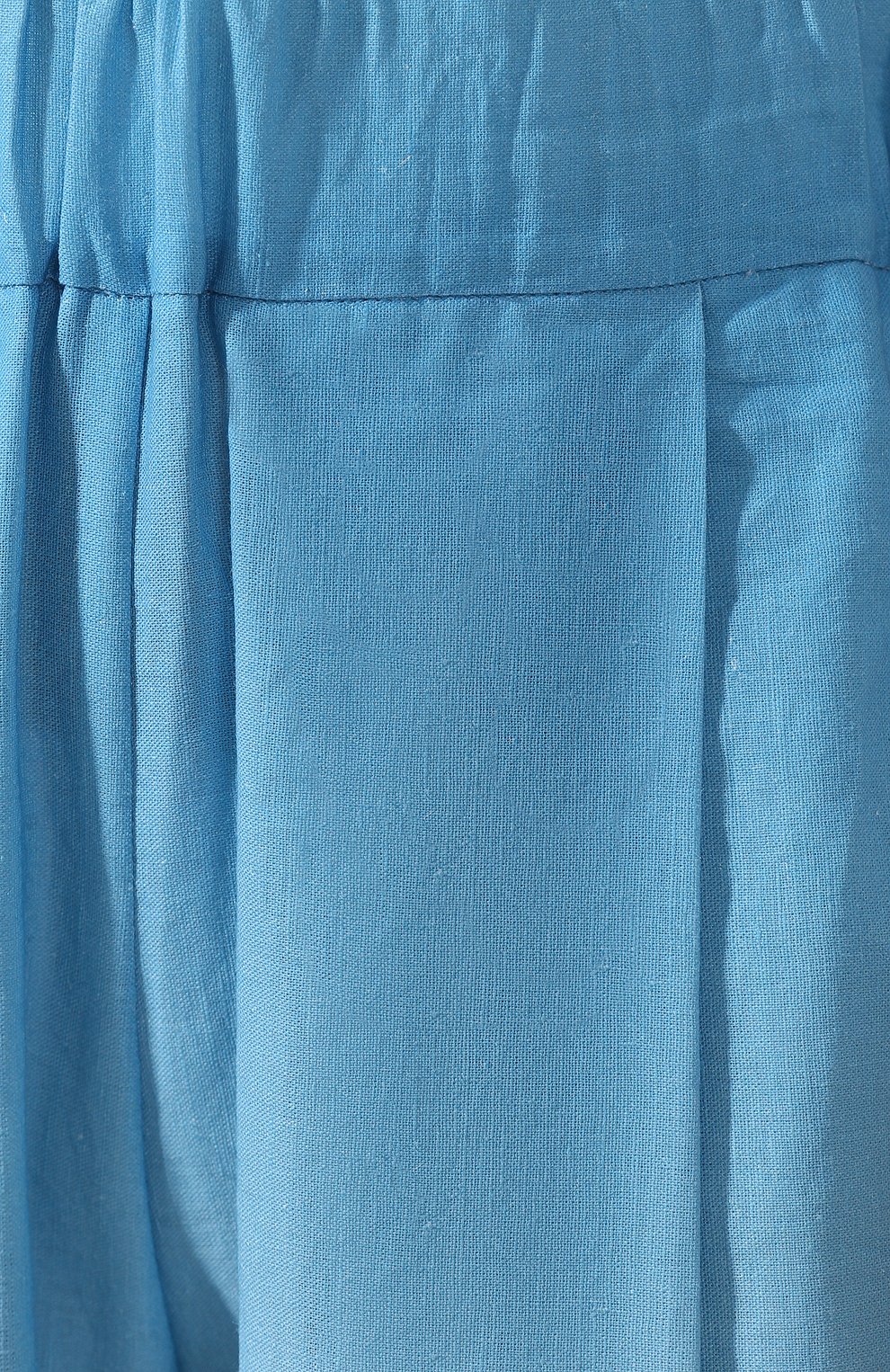 Брюки из смеси хлопка и льна A MERE CO голубого цвета по цене 36100 руб., арт. AMC/R19083, фото 5 Брюки из смеси хлопка и льна A MERE CO, арт. AMC/R19083, фото 5