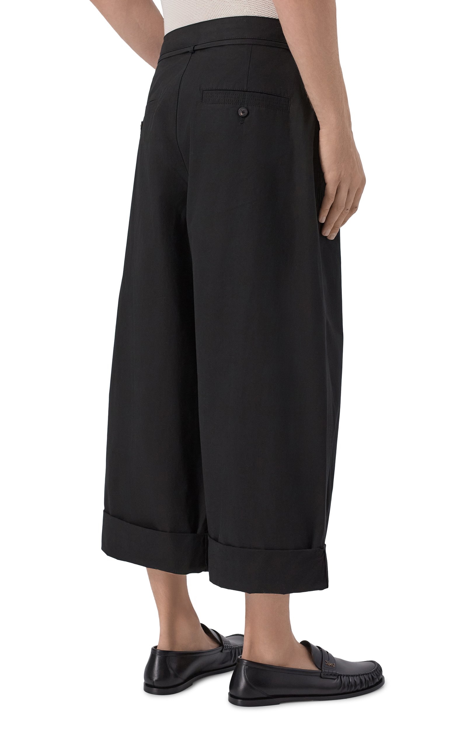 Хлопковые брюки JACQUEMUS черного цвета по цене 65650 руб., арт. 26EPAM00574/AW00648, фото 4 Хлопковые брюки JACQUEMUS, арт. 26EPAM00574/AW00648, фото 4