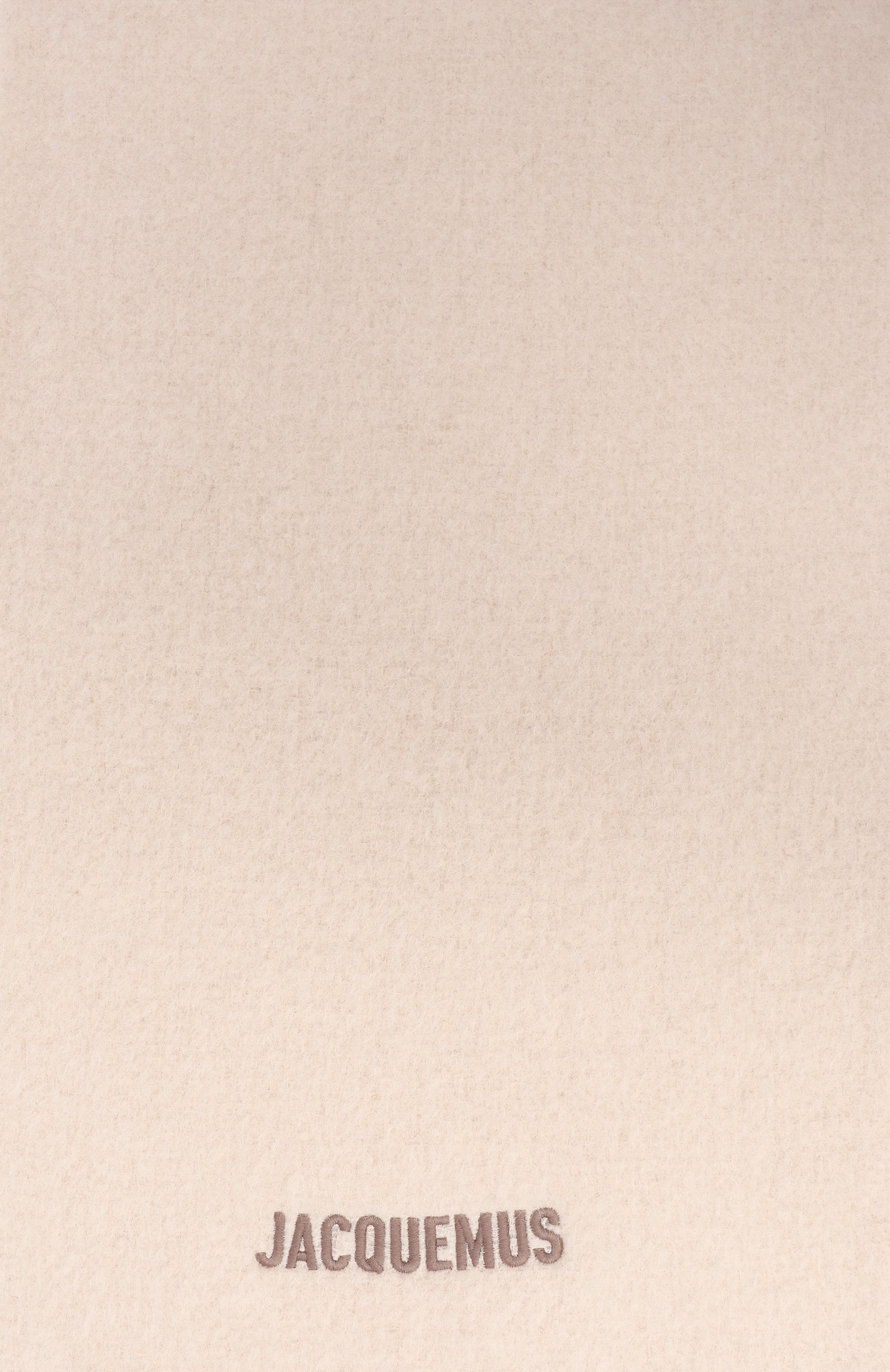 Шерстяной шарф JACQUEMUS светло-бежевого цвета по цене 33200 руб., арт. 23HACU00574/A0T4032, фото 4 Шерстяной шарф JACQUEMUS, арт. 23HACU00574/A0T4032, фото 4