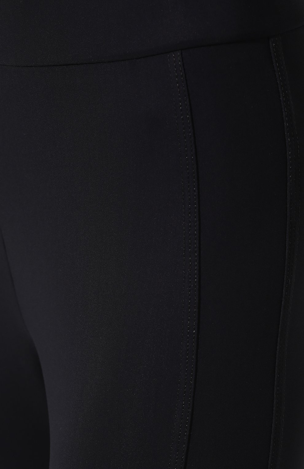 Легинсы MONCLER черного цвета по цене 37600 руб., арт. E2-093-87532-50-V8084, фото 5 Легинсы MONCLER, арт. E2-093-87532-50-V8084, фото 5