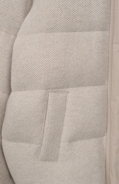 Пуховик BRUNELLO CUCINELLI светло-бежевого цвета по цене 187500 руб., арт. B01ETJ452B, фото 3 Пуховик BRUNELLO CUCINELLI, арт. B01ETJ452B, фото 3