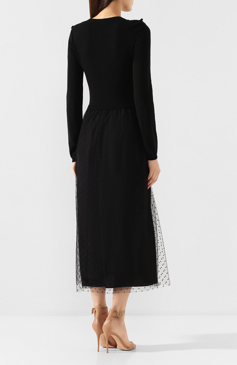 Платье REDVALENTINO черного цвета по цене 73000 руб., арт. SR0KDA93/4MQ, фото 4 Платье REDVALENTINO, арт. SR0KDA93/4MQ, фото 4