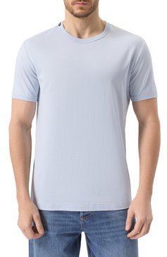 Мужская хлопковая футболка DOLCE & GABBANA светло-голубого цвета, арт. G8JX7T/FU7EQ | Фото 3 (Материал сплава: Проставлено; Драгоценные камни: Проставлено; Рукава: Короткие; Длина (для топов): Стандартные; Стили: Кэжуэл; Принт: Без принта; Материал внешний: Хлопок; Мужское Кросс-КТ: Футболка-одежда; Кросс-КТ: Джерси)