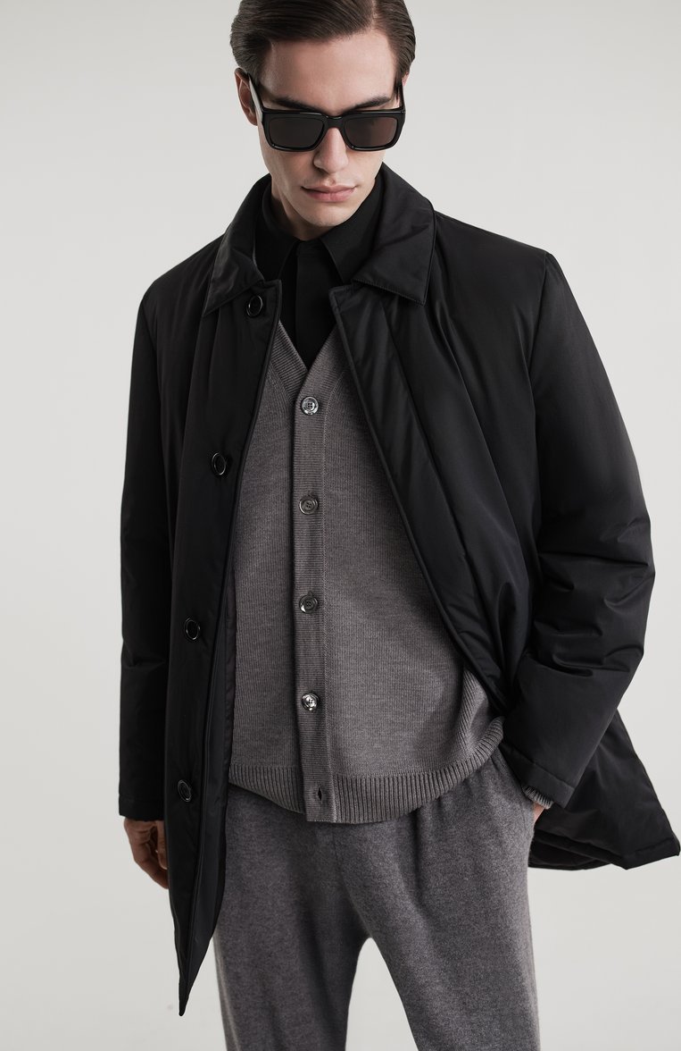 Женские солнцезащитные очки SAINT LAURENT черного цвета, арт. SL 615 001 | Фото 6 (Региональные ограничения белый список (Axapta Mercury): Не проставлено; Нос: Не проставлено; Материал: Пластик; Кросс-КТ: С/з-унисекс; Тип очков: С/з; Очки форма: Квадратные; Оптика Гендер: оптика-унисекс)