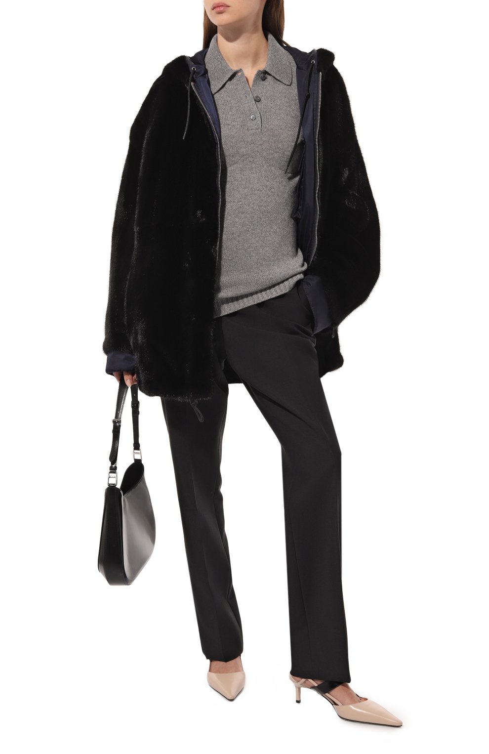 Шуба из меха норки PRADA черного цвета по цене 1600000 руб., арт. 166568-1H0O-F019Z, фото 2 Шуба из меха норки PRADA, арт. 166568-1H0O-F019Z, фото 2