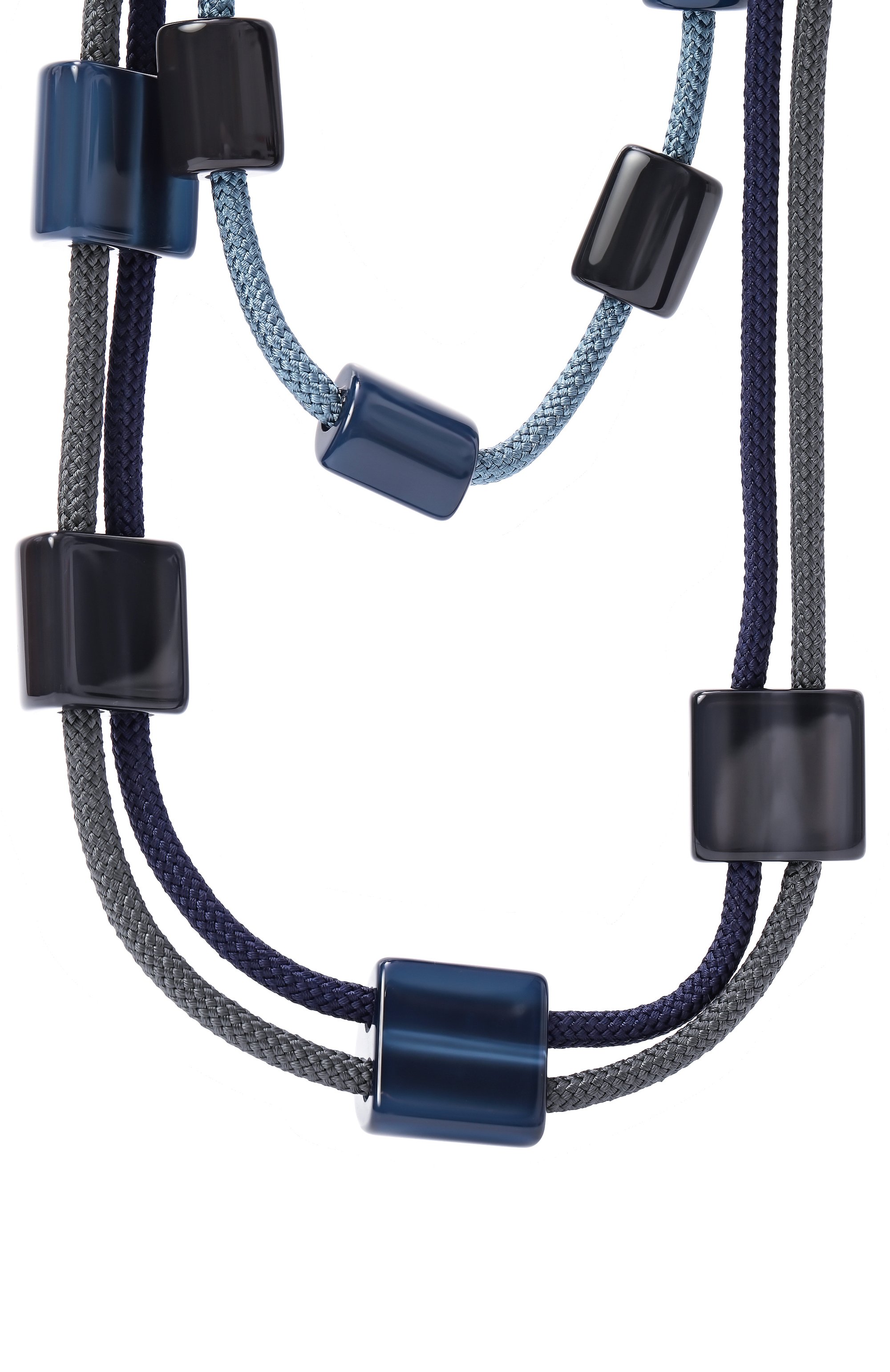 Колье EMPORIO ARMANI синего цвета по цене 45500 руб., арт. EW001795 AF15488, фото 3 Колье EMPORIO ARMANI, арт. EW001795 AF15488, фото 3