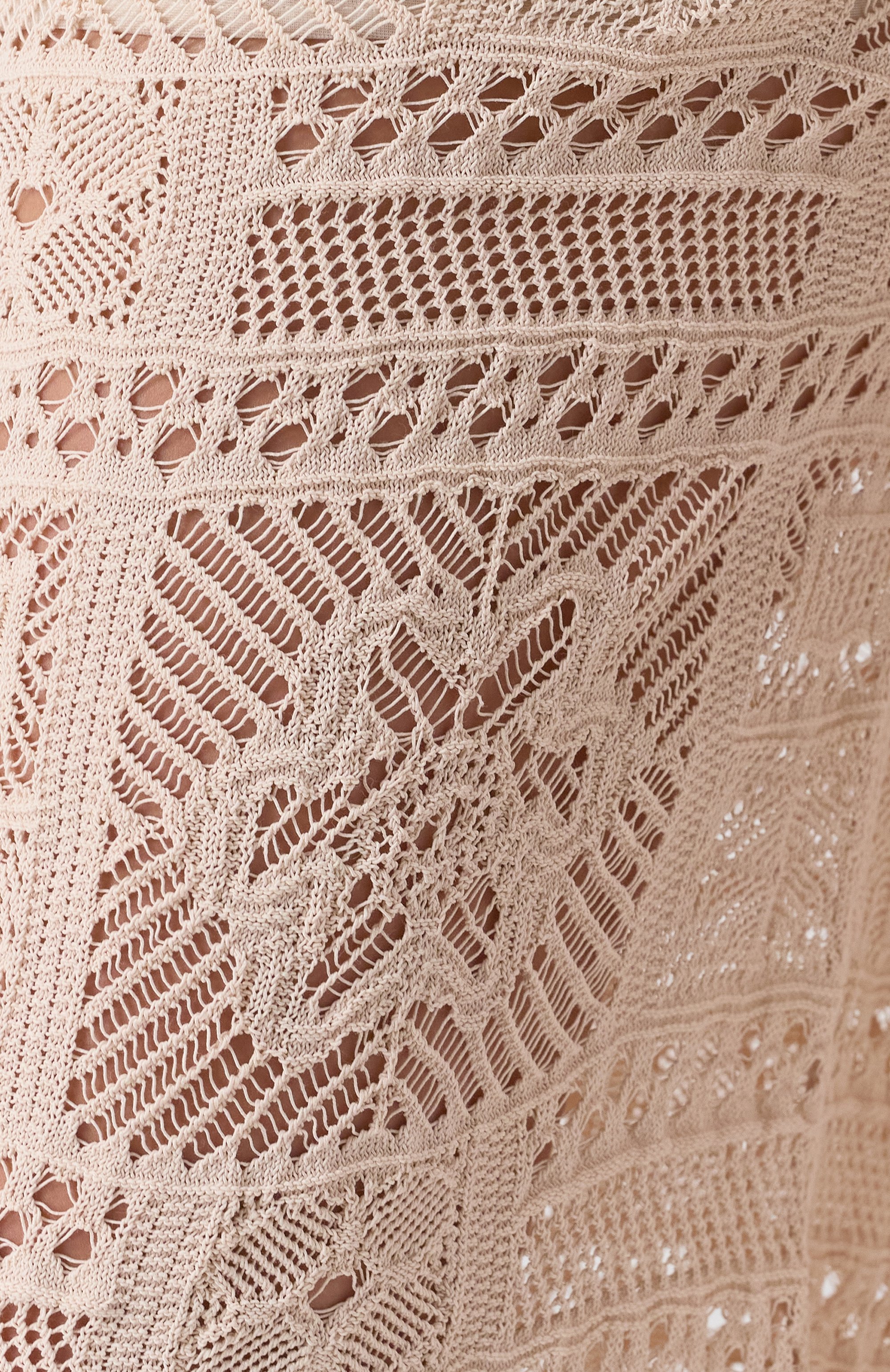 Брюки из хлопка и вискозы D.EXTERIOR кремового цвета по цене 59300 руб., арт. 60368, фото 6 Брюки из хлопка и вискозы D.EXTERIOR, арт. 60368, фото 6