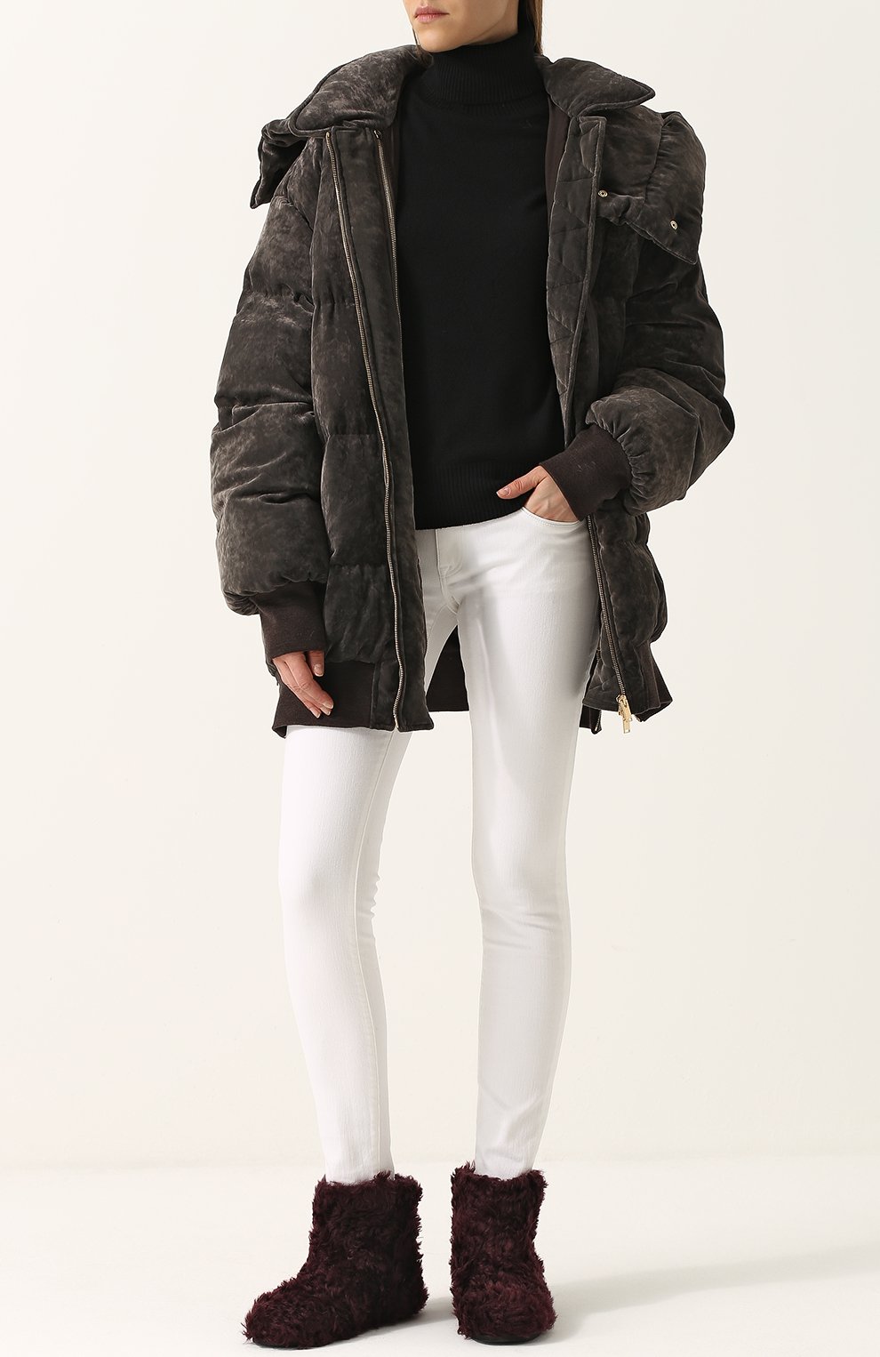 Вязаные сапоги с внутренней отделкой из овчины MIU MIU бордового цвета по цене 38450 руб., арт. 5T216B/3K2Q, фото 2 Вязаные сапоги с внутренней отделкой из овчины MIU MIU, арт. 5T216B/3K2Q, фото 2