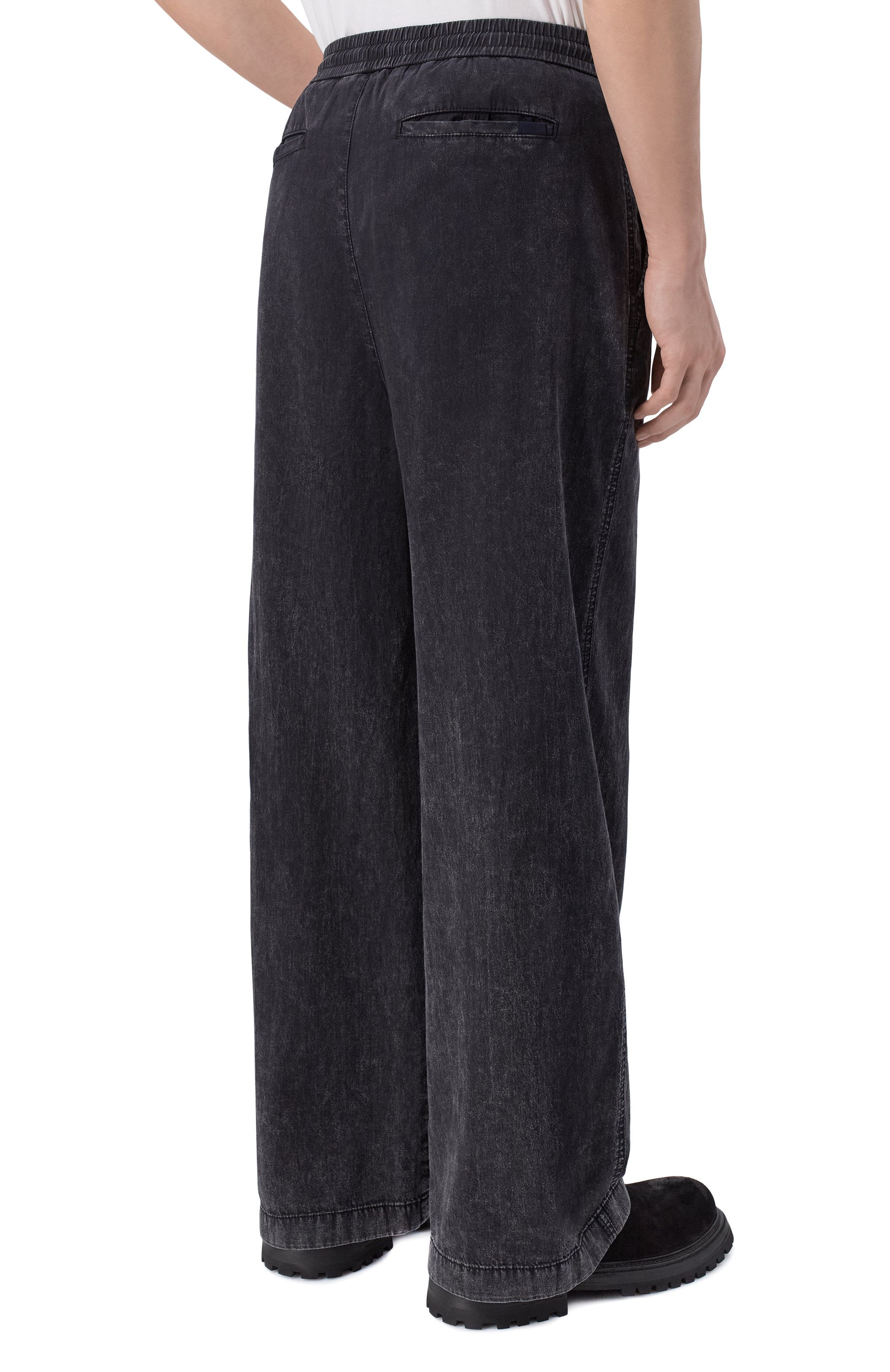 Джинсы JUUN.J темно-серого цвета по цене 59400 руб., арт. JC6221PD3, фото 4 Джинсы JUUN.J, арт. JC6221PD3, фото 4