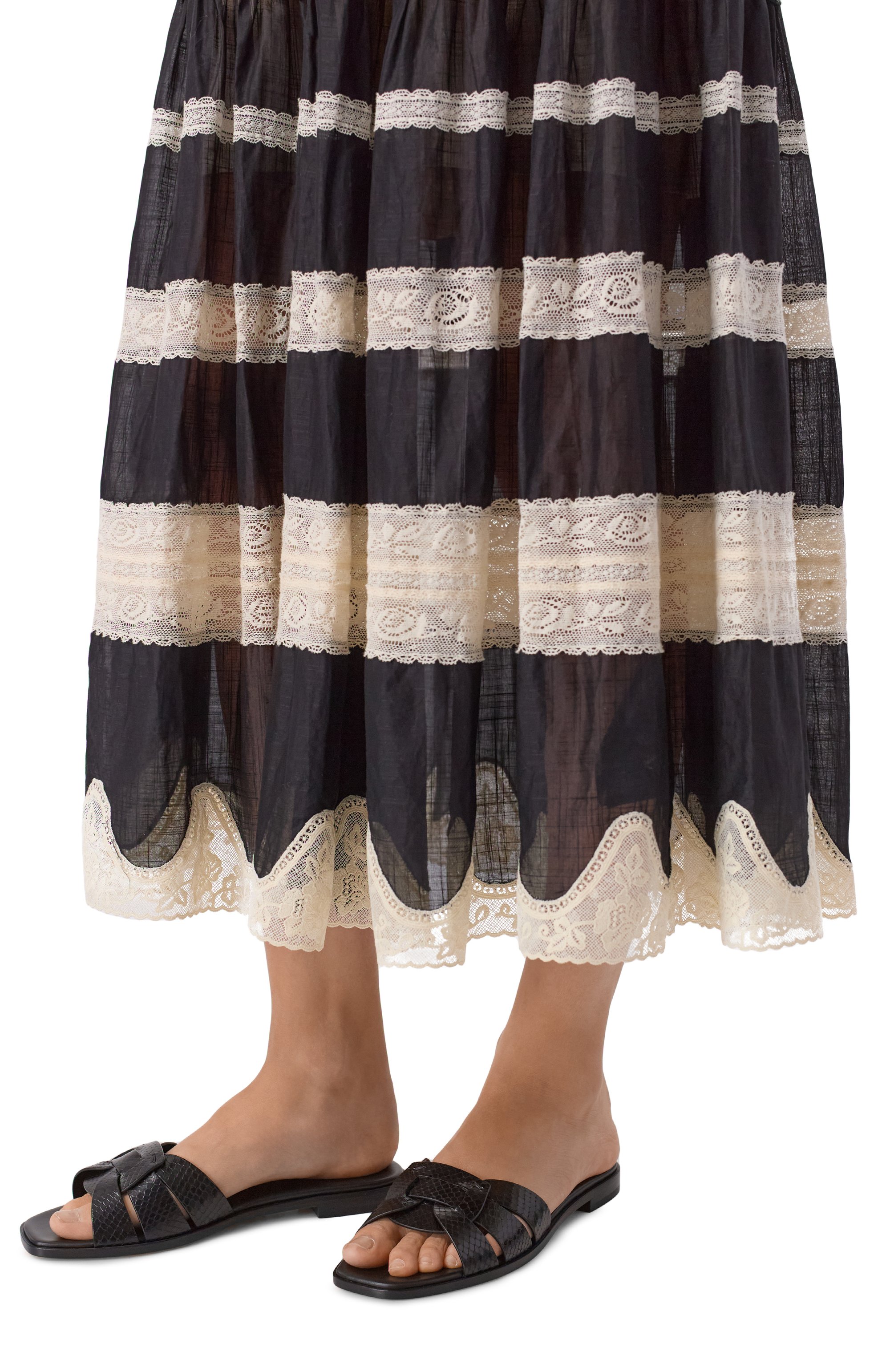 Кожаные шлепанцы DOUCAL'S черного цвета по цене 53150 руб., арт. DD8696DEGNUF277N, фото 2 Кожаные шлепанцы DOUCAL'S, арт. DD8696DEGNUF277N, фото 2