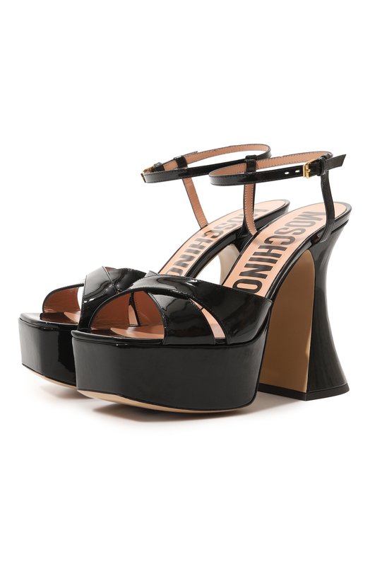 Кожаные босоножки Moschino 19500₽