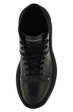Мужские кожаные ботинки ALEXANDER MCQUEEN черного цвета, арт. 604253/WHQS0 | Фото 5 (Мужское Кросс-КТ: Ботинки-обувь; Стили: Кэжуэл, Гламурный; Материал внутренний: Натуральная кожа; Подошва: Массивная; Материал утеплителя: Без утеплителя; Драгоценные камни: Проставлено; Материал сплава: Проставлено; Материал внешний: Натуральная кожа)
