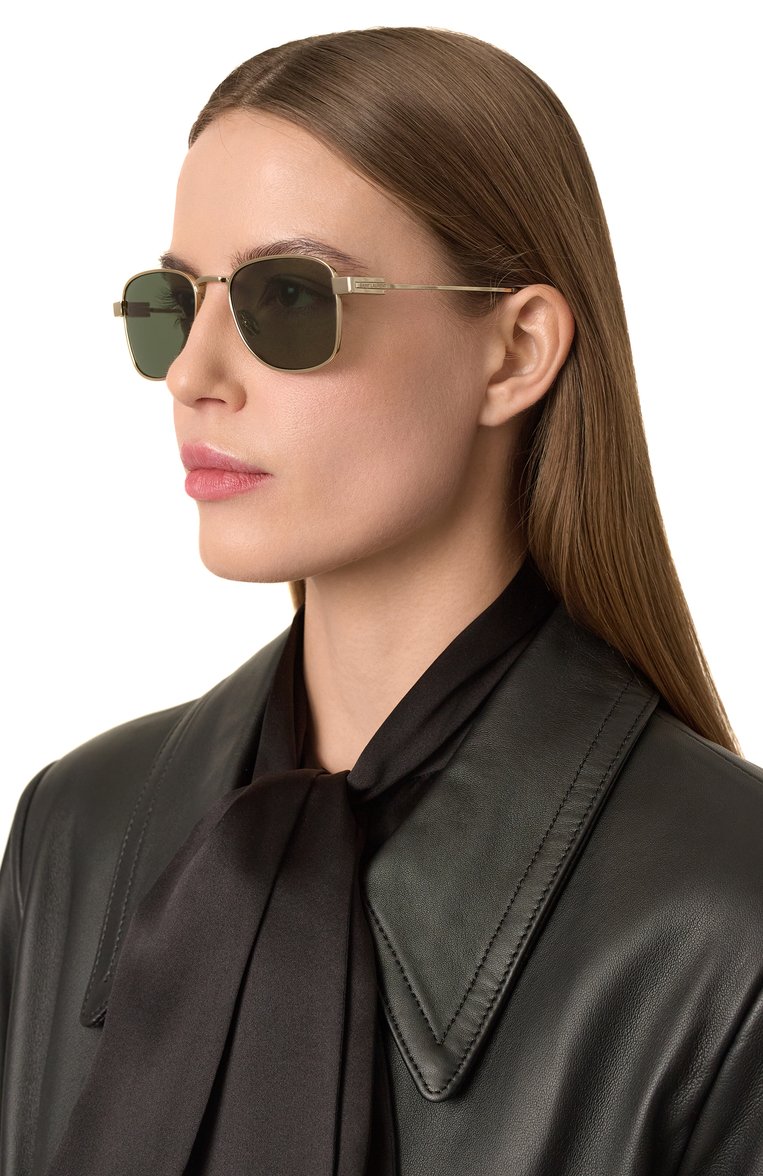 Женские солнцезащитные очки SAINT LAURENT зеленого цвета, арт. SL 741 003 | Фото 3 (Тип очков: С/з; Кросс-КТ: С/з-унисекс; Нос: Не проставлено; Материал: Металл; Региональные ограничения белый список (Axapta Mercury): Не проставлено; Очки форма: Прямоугольные; Оптика Гендер: оптика-унисекс)