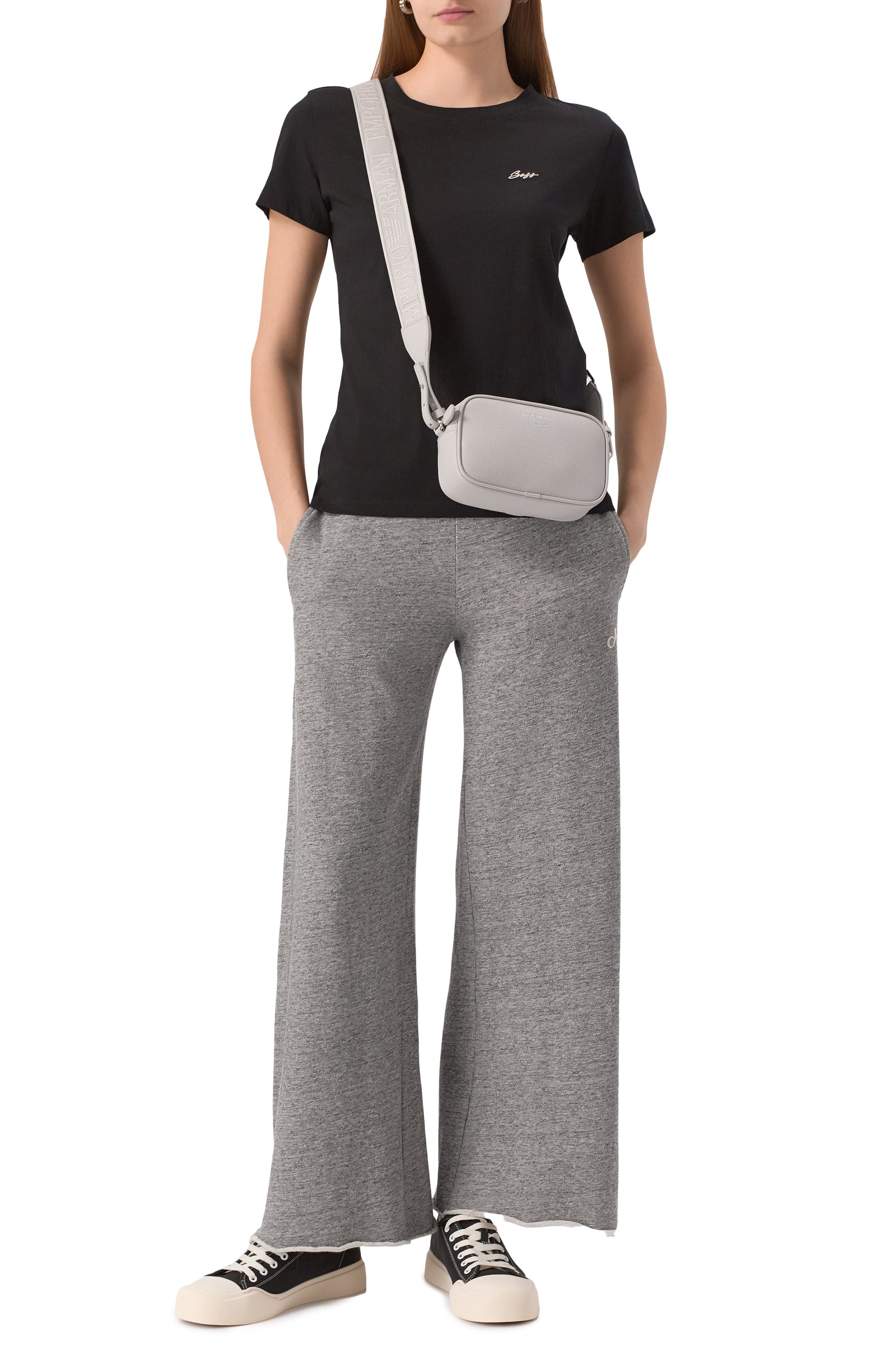 Сумка EMPORIO ARMANI серого цвета по цене 26000 руб., арт. EW000537/AF12036, фото 7 Сумка EMPORIO ARMANI, арт. EW000537/AF12036, фото 7