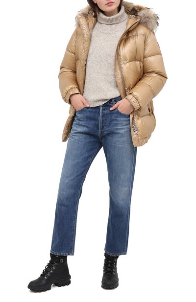 Пуховик WOOLRICH бежевого цвета по цене 92450 руб., арт. CFWW0U0285FR/UT1702, фото 2 Пуховик WOOLRICH, арт. CFWW0U0285FR/UT1702, фото 2
